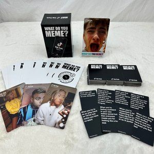 What Do You Meme? Tik Tok Edition Card Game 2020 100% Complete